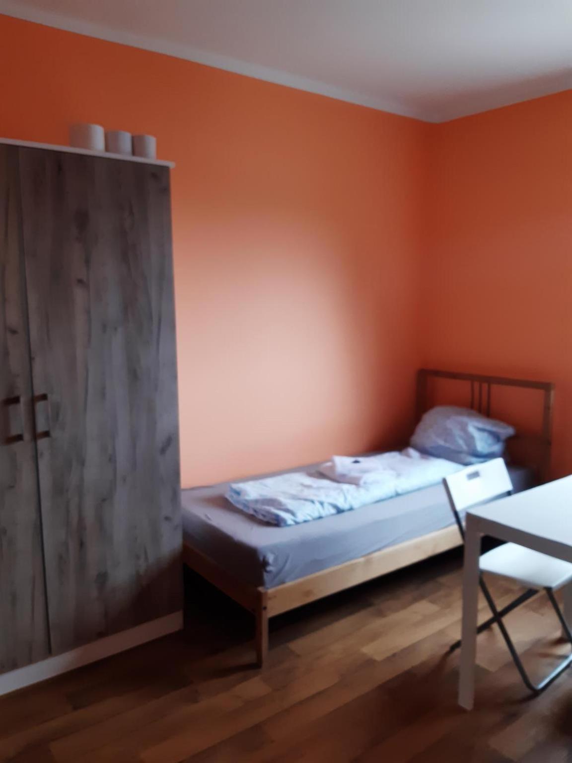 Budget Allach & Tub 19a Ostello *