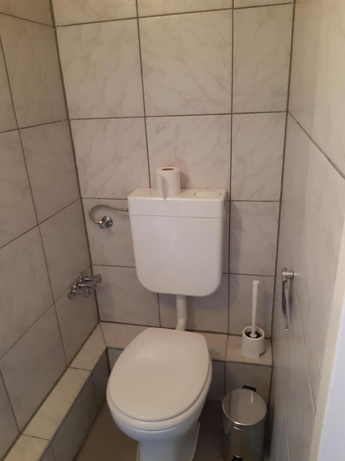 Budget Allach & Tub 19a *